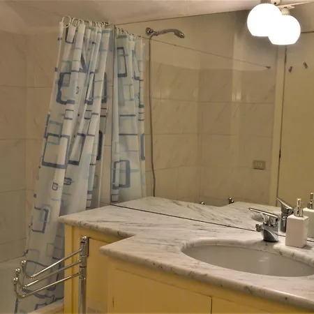 San Bernardo - Palazzo Rolli 'sauli' Apartman *